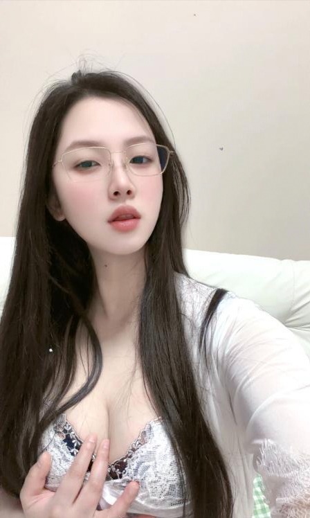 杭州 高挑反差明媚儿