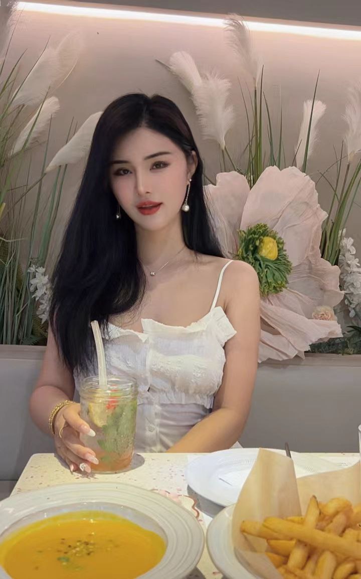 杭州 瘦身后的大美妞回归