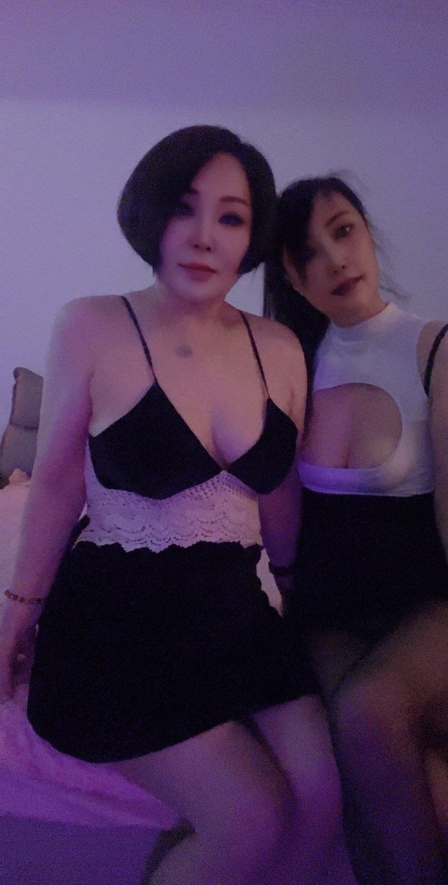江苏 南京 鼓楼双飞姐妹