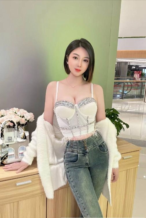 江苏 苏州 吴江气质大奶少妇